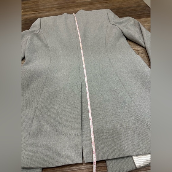 Calvin Klein Light Grey Pant Suit Size 12 - Picture 9 of 16